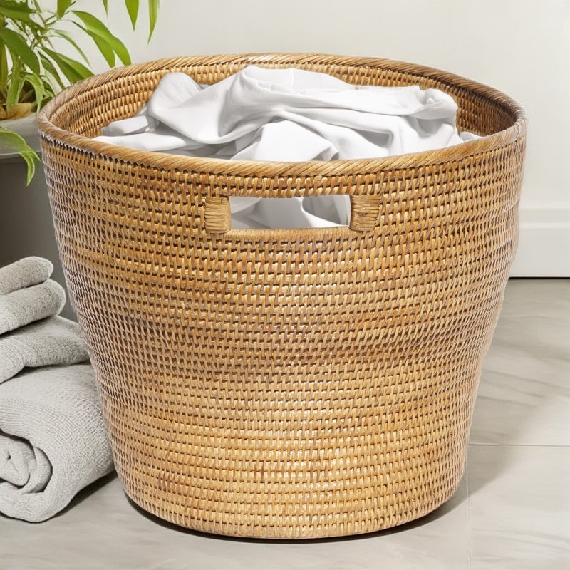 Oversized Rectangular Storage Basket with Lid, Woven Rattan